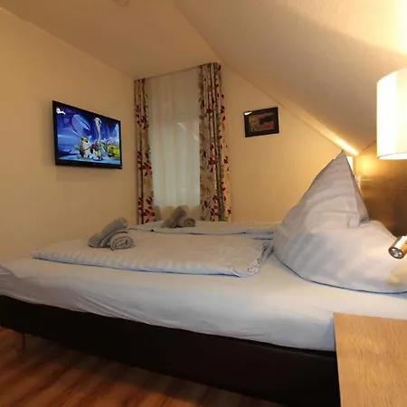 Robbenplatte 4 布尔哈沃